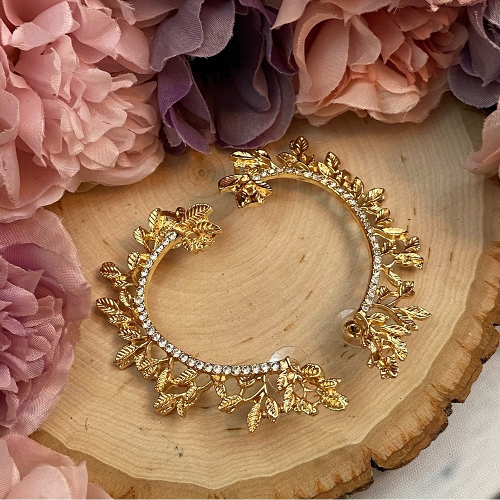 Whimsical Crystal Fairy Leaves Earring Cuff - Picture 7 of 16
